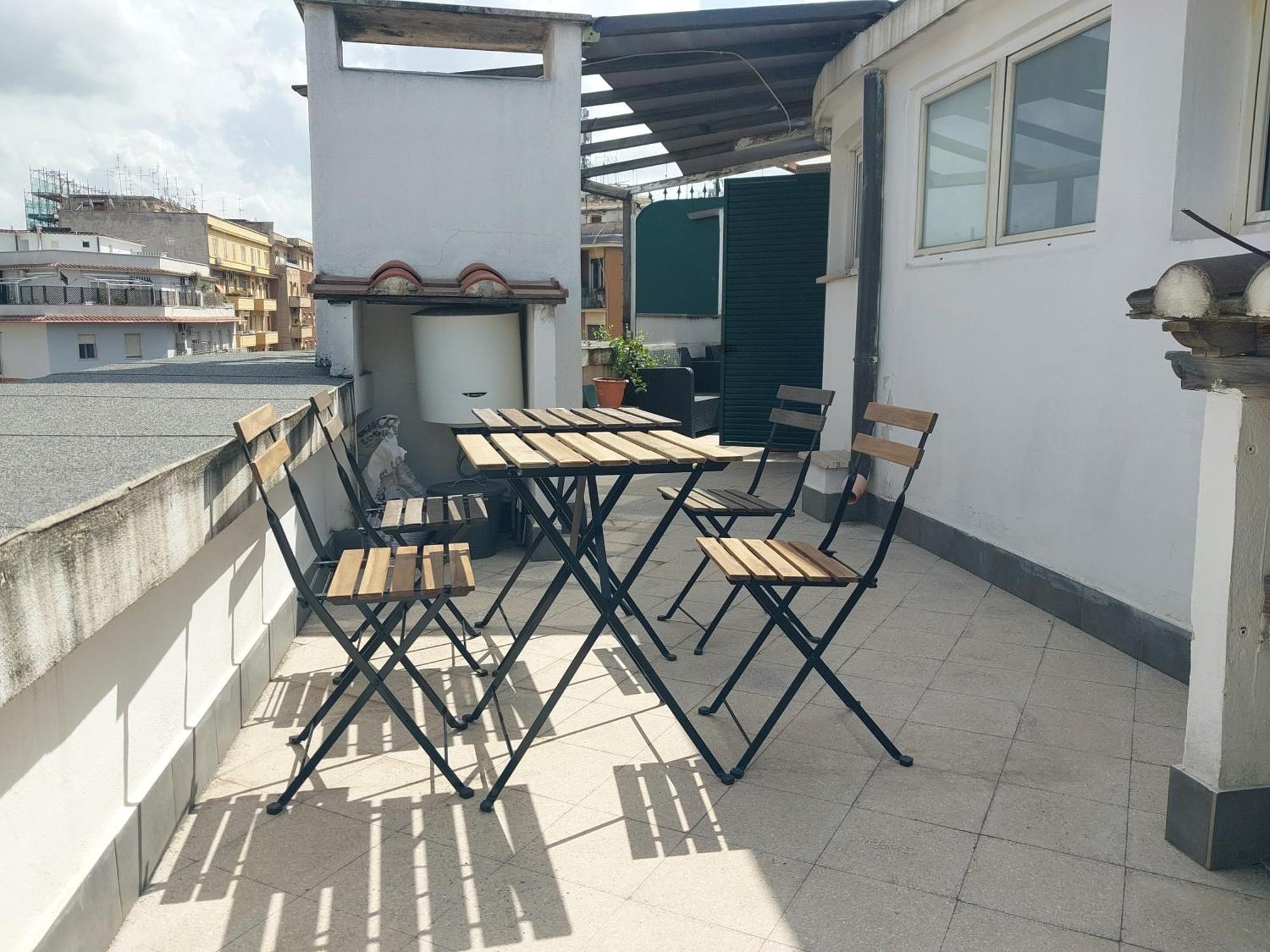 La Terrazza Hotel Rome Bagian luar foto